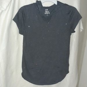Tee shirt hoodie pull over